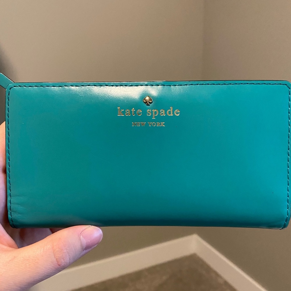 Kate Spade Stacy Tudor City Wallet Fiji